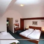 Fonix Otel