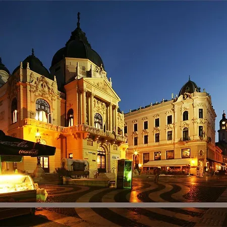 Fonix Hotel 2*