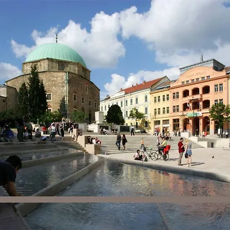 Отель Fonix Печ